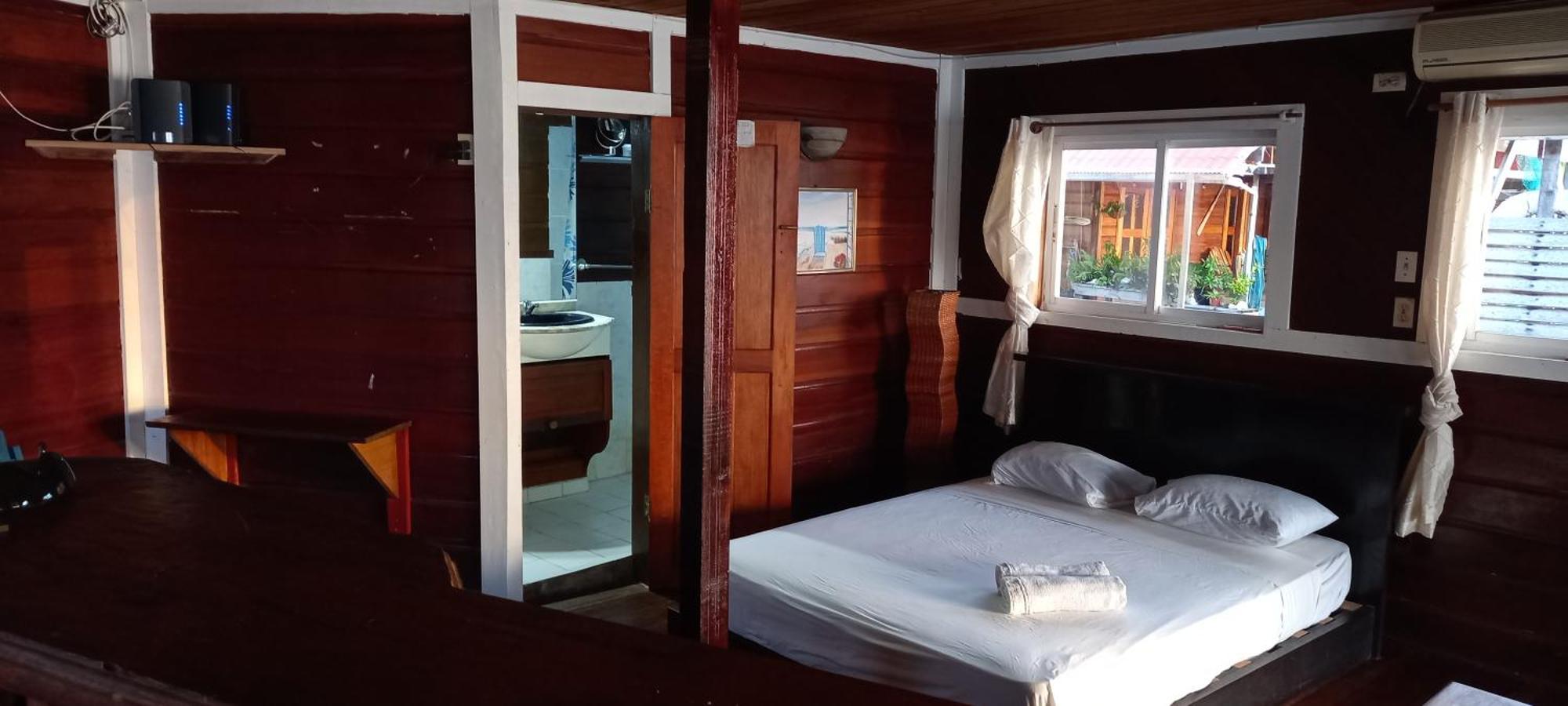 Casa Elba Sobre El Mar Villa Bocas Town Bagian luar foto